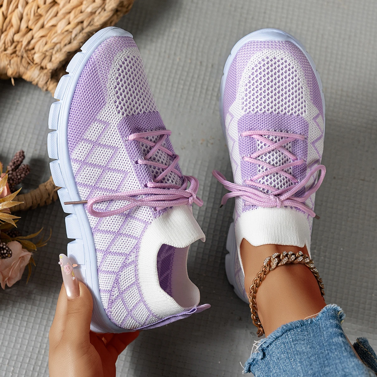 Knit Fabric Lace Up Sneakers - Женские вязаные кроссовки-носки с ромбовидным узором,