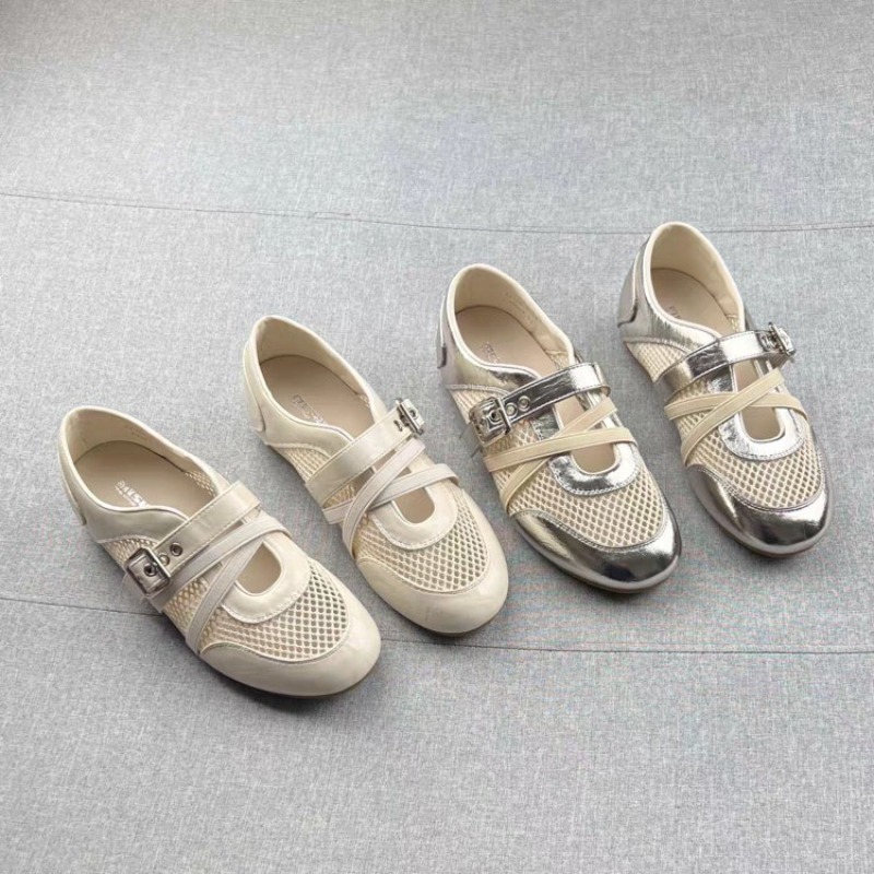 Новые тканые кроссовки с перфо – обзор и цена Sneakers