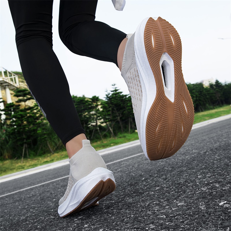 Унисекс кроссовки-носки для бе – обзор и цена Knit Fabric Lace Up Sneakers